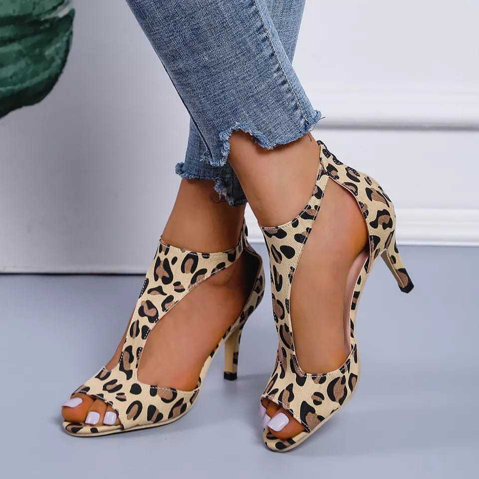 Women's High Heeled Fish Mouth Sandals with Zipper Closure - Summer Dressy Open Toe Footwear - Image 3